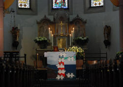 Altar.jpg (363341 Byte)