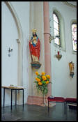 AltarraumHerzJesu2.jpg (325516 Byte)