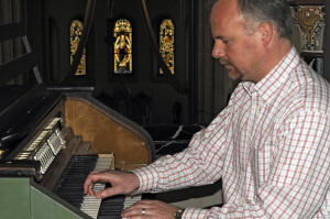 Peter Bastgen: Frank M�ller Orgel Bliesheim St Lambertus