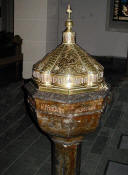 Taufbecken.jpg (142882 Byte)